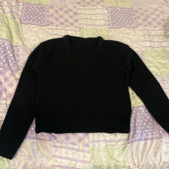 Sweaters - Black sweater